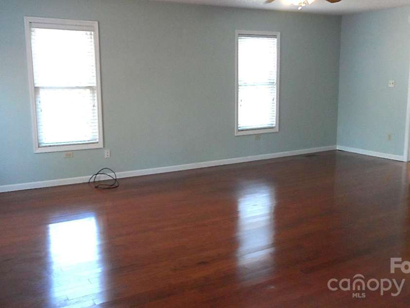 917 Zeline Avenue, Valdese, NC 28690.  MLS# CAR4228522, YatesRealty ID 1430. Primary Bedroom