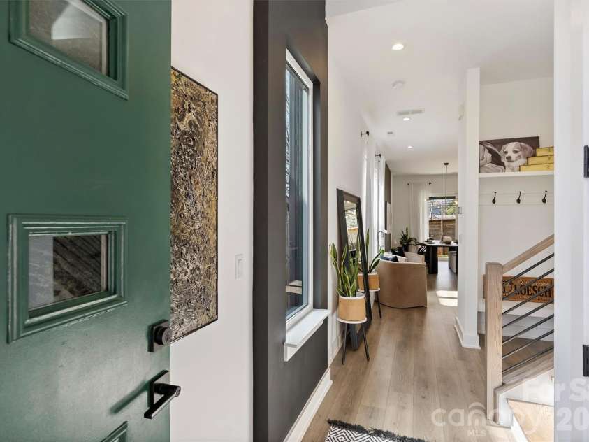 110 Mattoon Street, Charlotte, NC 28216.  MLS# CAR4356590, YatesRealty ID 14302. 