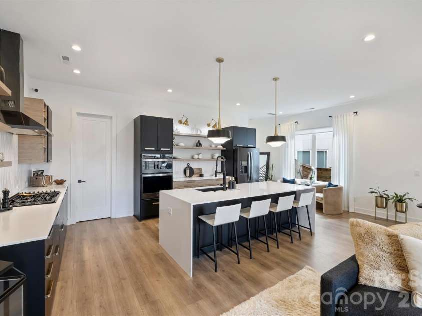 110 Mattoon Street, Charlotte, NC 28216.  MLS# CAR4356590, YatesRealty ID 14302. 