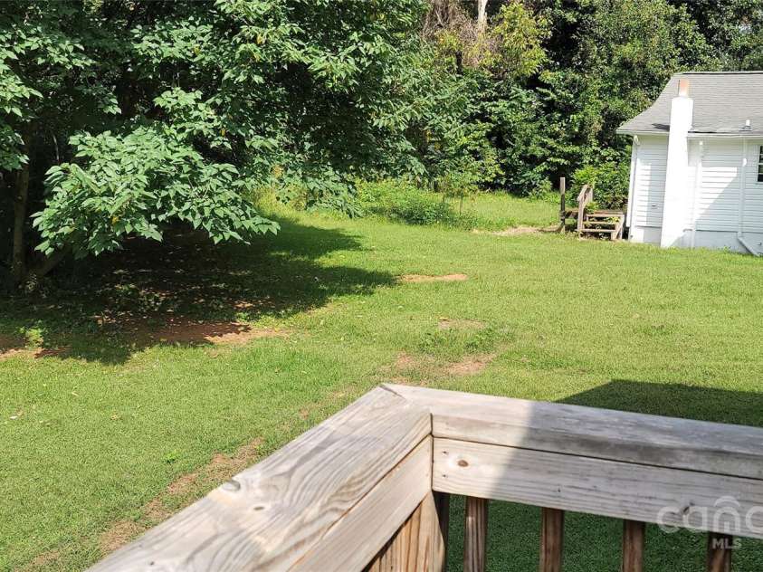 608 E Street, Newton, NC 28658.  MLS# CAR4261118, YatesRealty ID 14304. 