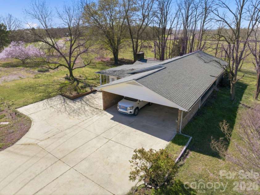 20402 Norton Road, Albemarle, NC 28001.  MLS# CAR4395115, YatesRealty ID 14307. 