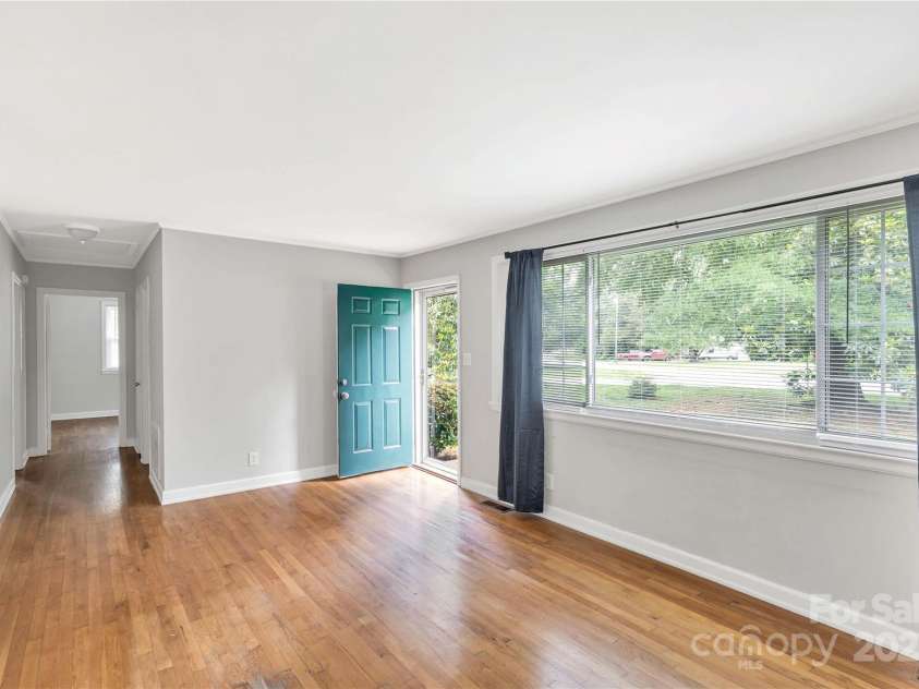405 Woodland Drive, Lancaster, SC 29720.  MLS# CAR4259493, YatesRealty ID 14308. 
