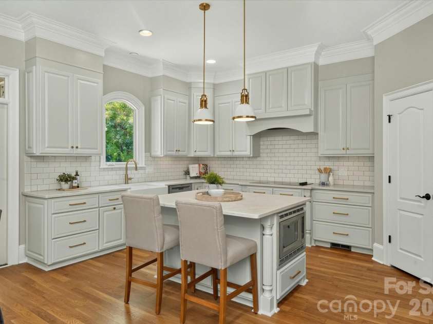 406 Belo Court, Fort Mill, SC 29715.  MLS# CAR4400927, YatesRealty ID 14308. 