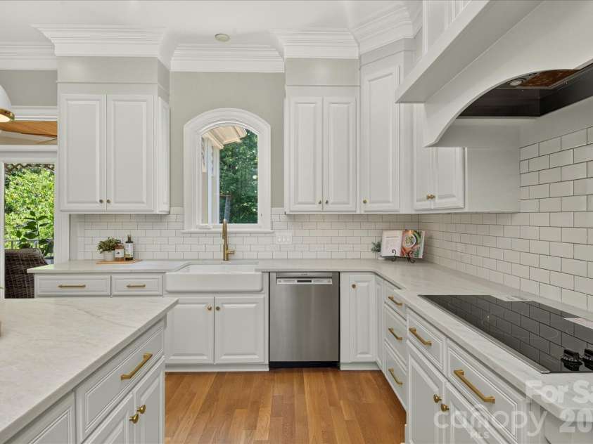 406 Belo Court, Fort Mill, SC 29715.  MLS# CAR4400927, YatesRealty ID 14308. 