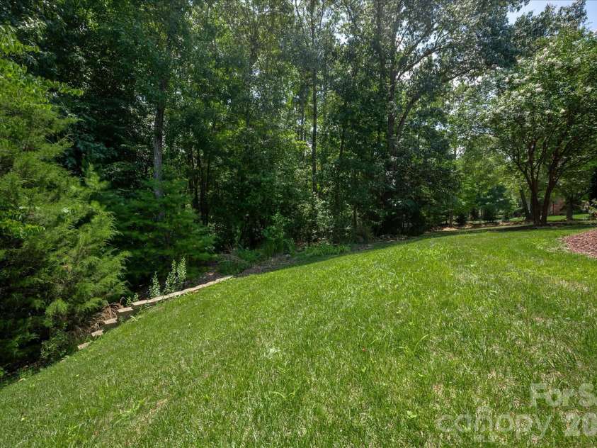 406 Belo Court, Fort Mill, SC 29715.  MLS# CAR4400927, YatesRealty ID 14308. 