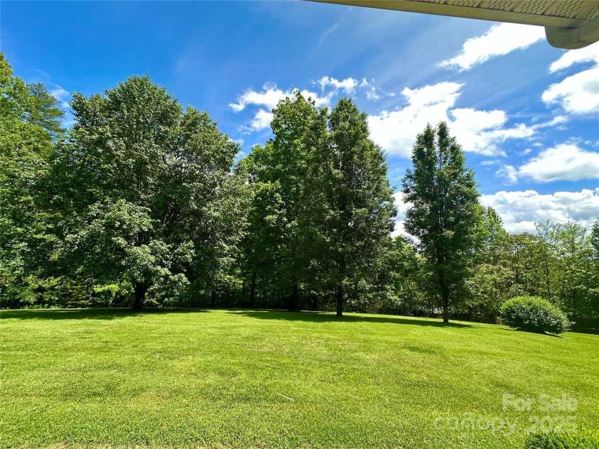 2866 Old Morganton Road, Lenoir, NC 28645.  MLS# CAR4261191, YatesRealty ID 14309. 