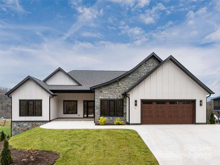 51 Bridgeway Drive, Candler, NC 28715.  MLS# CAR4327659, YatesRealty ID 14309. 