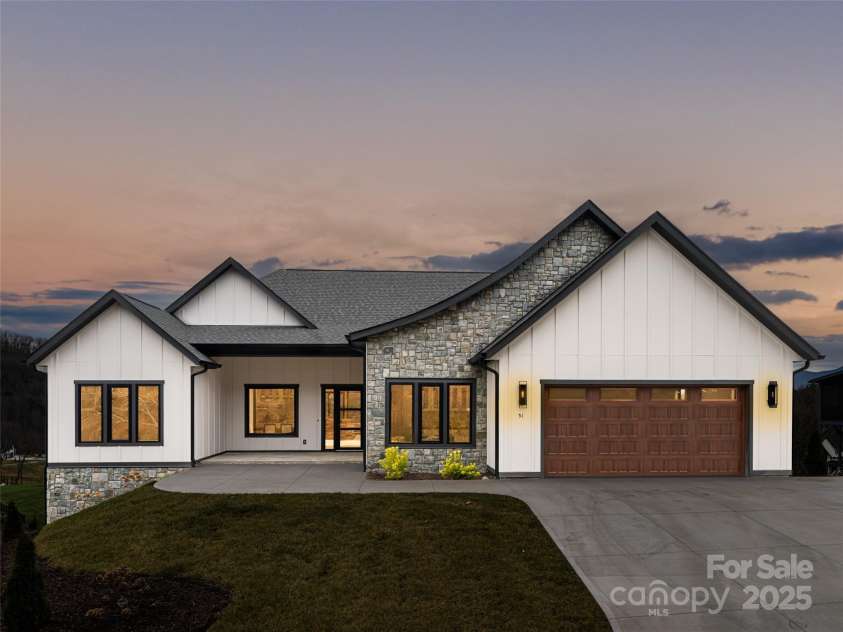 51 Bridgeway Drive, Candler, NC 28715.  MLS# CAR4327659, YatesRealty ID 14309. 