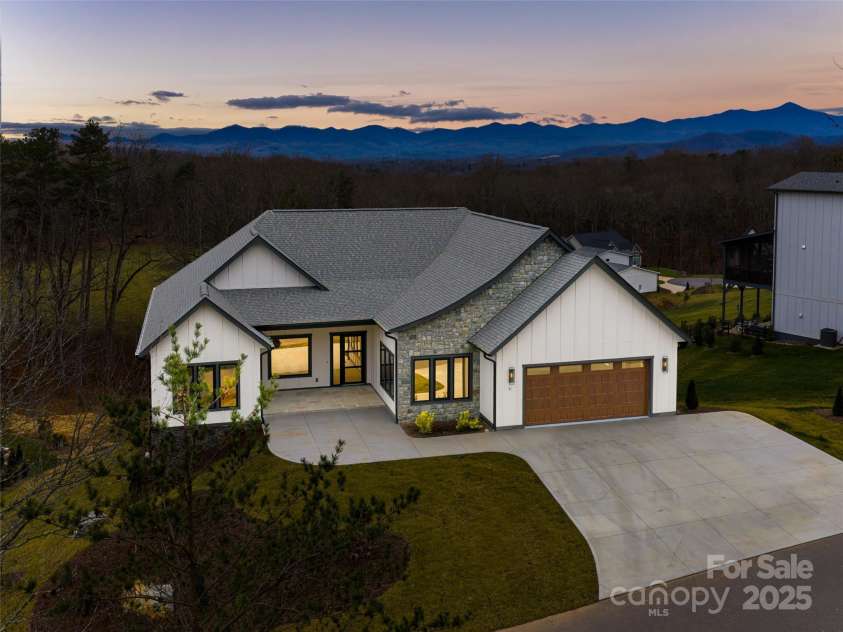 51 Bridgeway Drive, Candler, NC 28715.  MLS# CAR4327659, YatesRealty ID 14309. 