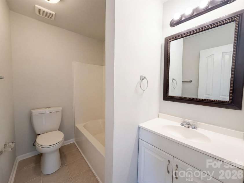 11319 Red Finch Lane, Charlotte, NC 28214.  MLS# CAR4365084, YatesRealty ID 14310. 