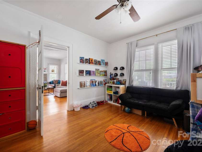 2039 Lanier Avenue, Charlotte, NC 28205.  MLS# CAR4261208, YatesRealty ID 14310. Unit 1 - Flex/Office