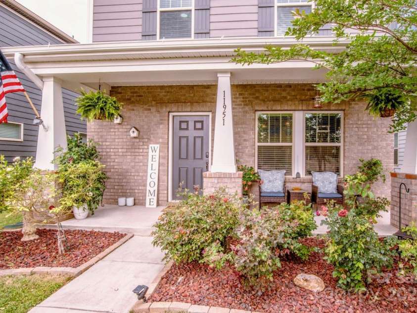 11951 Old Statesville Road, Huntersville, NC 28078.  MLS# CAR4260742, YatesRealty ID 14311. 