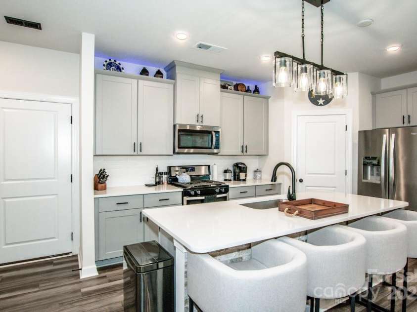 11951 Old Statesville Road, Huntersville, NC 28078.  MLS# CAR4260742, YatesRealty ID 14311. 