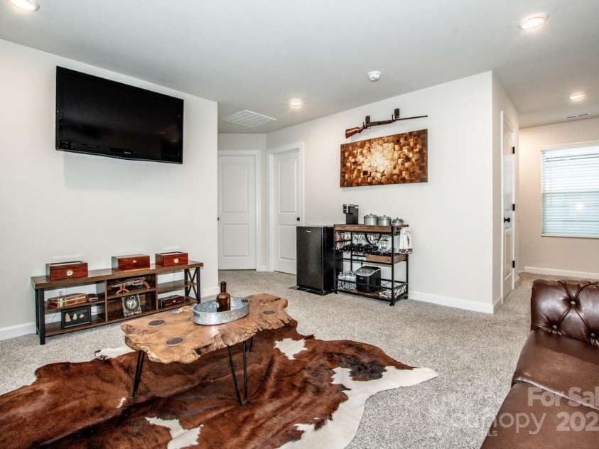 11951 Old Statesville Road, Huntersville, NC 28078.  MLS# CAR4260742, YatesRealty ID 14311. 