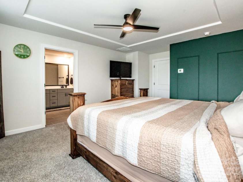 11951 Old Statesville Road, Huntersville, NC 28078.  MLS# CAR4260742, YatesRealty ID 14311. 