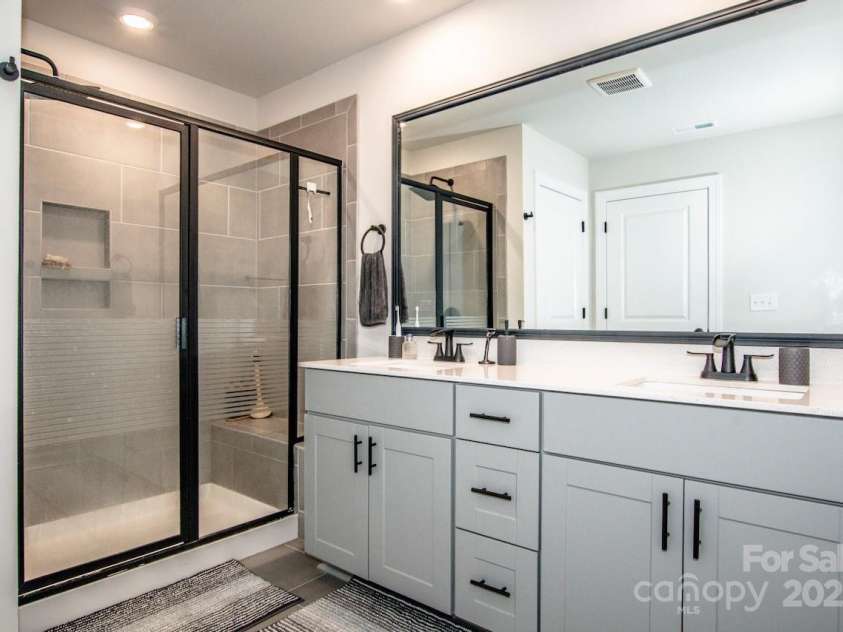 11951 Old Statesville Road, Huntersville, NC 28078.  MLS# CAR4260742, YatesRealty ID 14311. 