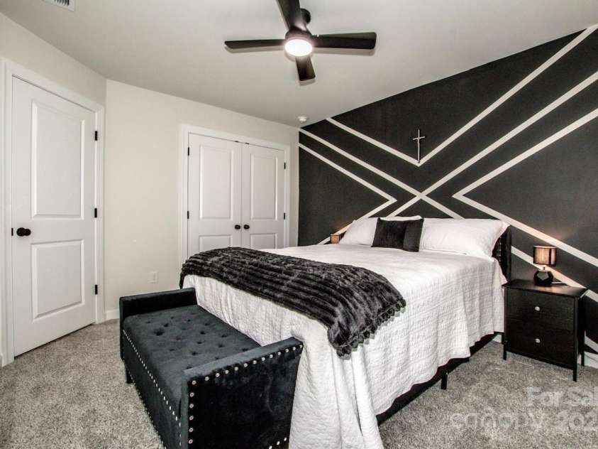 11951 Old Statesville Road, Huntersville, NC 28078.  MLS# CAR4260742, YatesRealty ID 14311. 