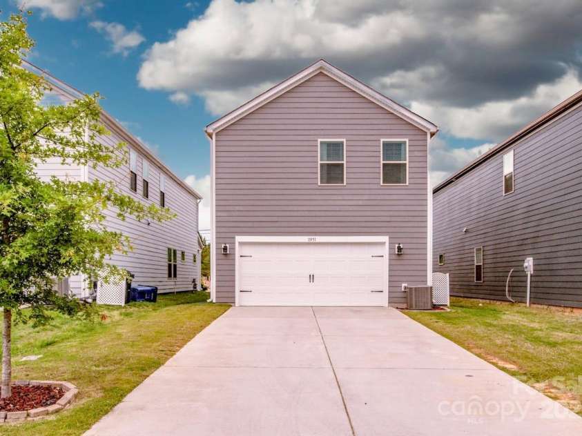 11951 Old Statesville Road, Huntersville, NC 28078.  MLS# CAR4260742, YatesRealty ID 14311. 