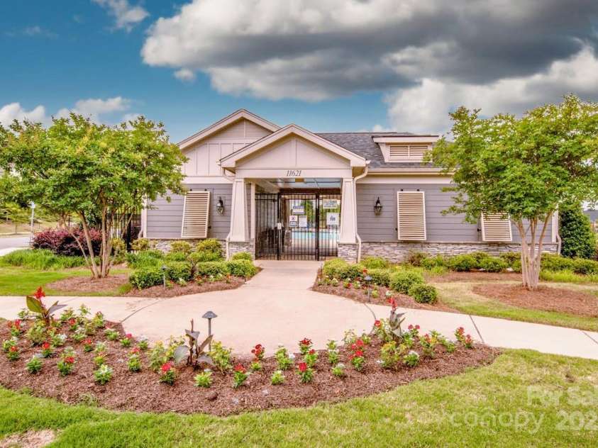 11951 Old Statesville Road, Huntersville, NC 28078.  MLS# CAR4260742, YatesRealty ID 14311. 