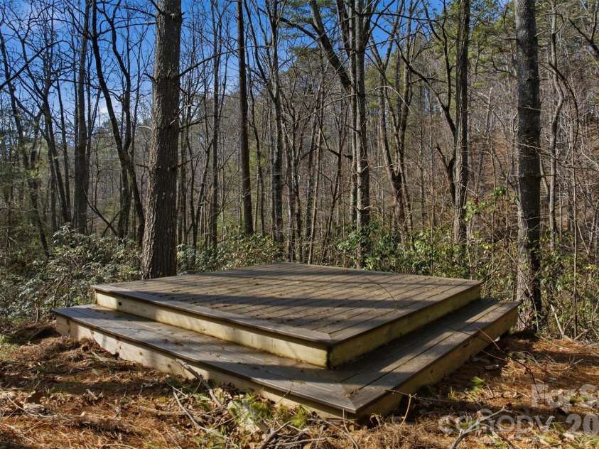 3201 Donahue Drive, Nebo, NC 28761.  MLS# CAR4351255, YatesRealty ID 14311. 