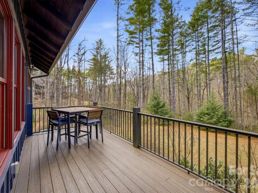3201 Donahue Drive, Nebo, NC 28761.  MLS# CAR4351255, YatesRealty ID 14311. 