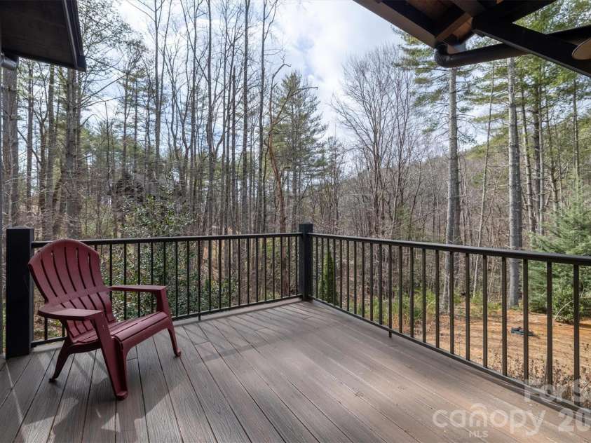 3201 Donahue Drive, Nebo, NC 28761.  MLS# CAR4351255, YatesRealty ID 14311. 