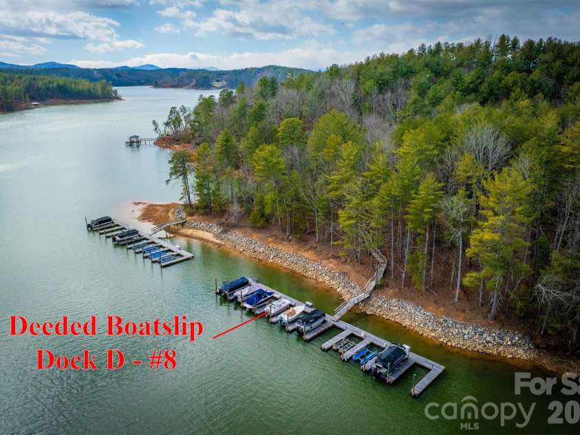 3201 Donahue Drive, Nebo, NC 28761.  MLS# CAR4351255, YatesRealty ID 14311. 