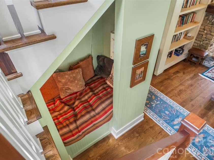 3201 Donahue Drive, Nebo, NC 28761.  MLS# CAR4418458, YatesRealty ID 14311. 