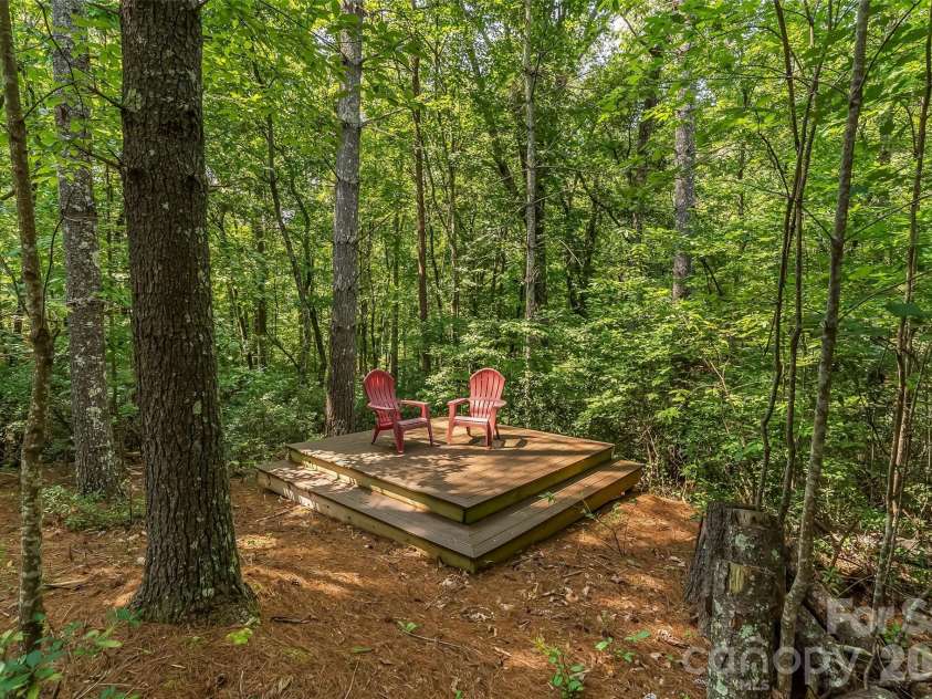 3201 Donahue Drive, Nebo, NC 28761.  MLS# CAR4418458, YatesRealty ID 14311. 