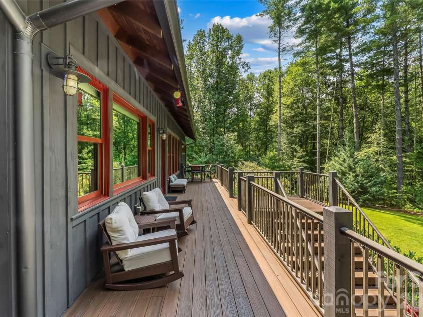3201 Donahue Drive, Nebo, NC 28761.  MLS# CAR4418458, YatesRealty ID 14311. 
