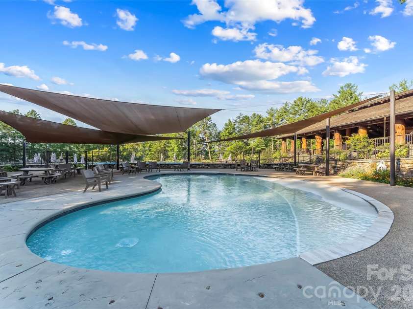 3201 Donahue Drive, Nebo, NC 28761.  MLS# CAR4418458, YatesRealty ID 14311. 