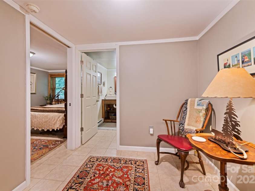 640 Pot Leg Road, Waynesville, NC 28785.  MLS# CAR4261225, YatesRealty ID 14312. 
