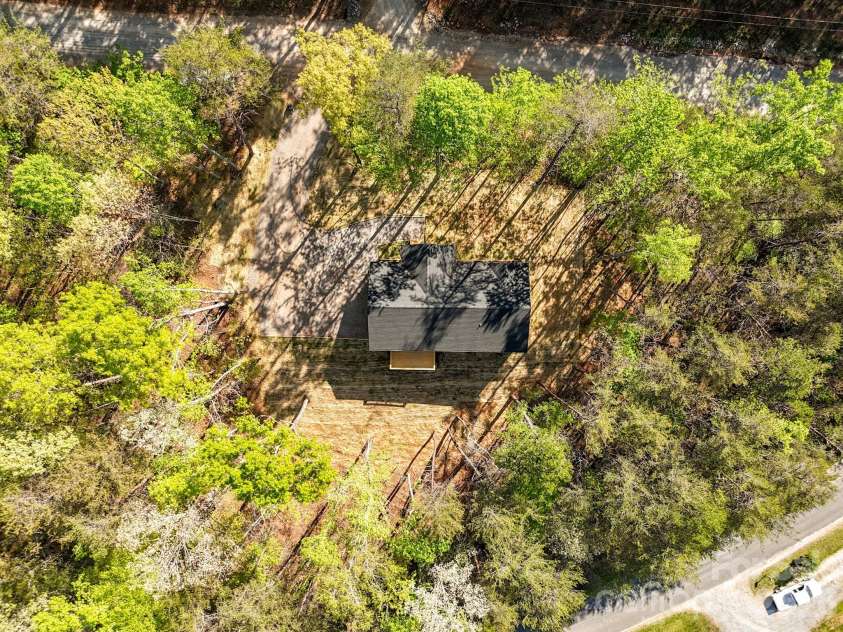 21 Woodchuck Lane, Marion, NC 28752.  MLS# CAR4359922, YatesRealty ID 14314. 