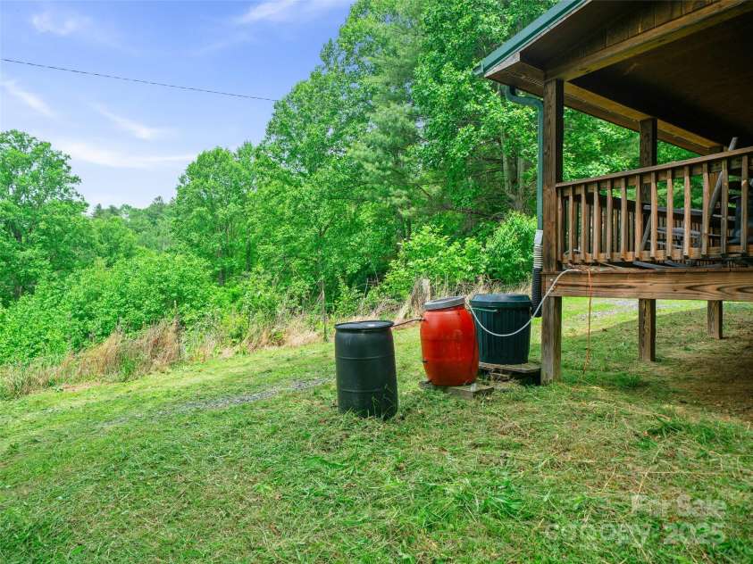 289 Bailey Settlement Road, Green Mountain, NC 28740.  MLS# CAR4258714, YatesRealty ID 14315. 