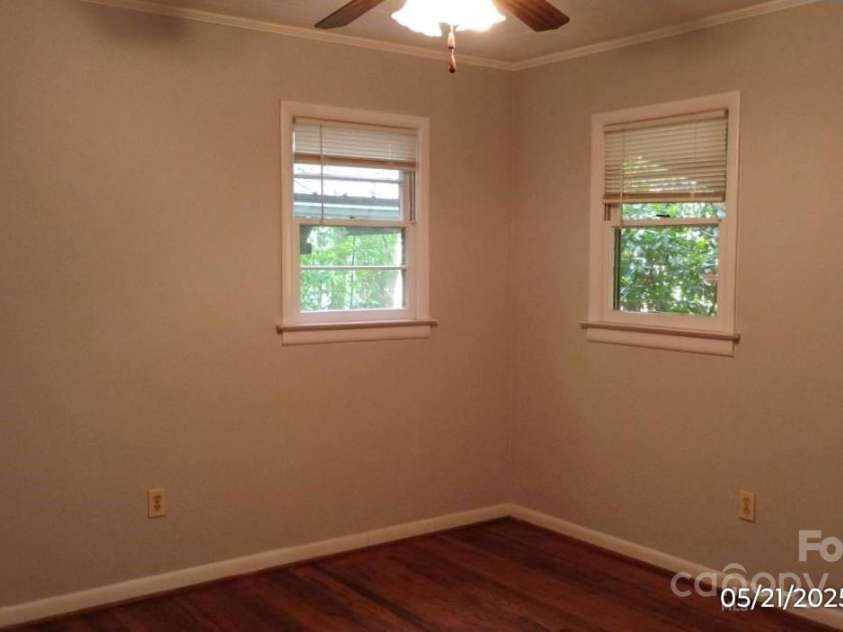 33 Horse Cove Road, Canton, NC 28716.  MLS# CAR4261144, YatesRealty ID 14316. 