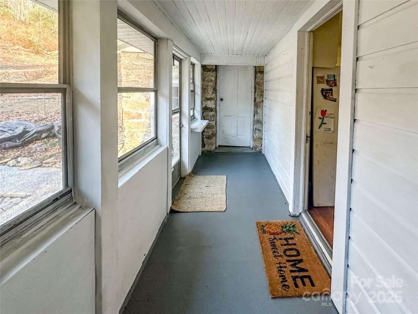 2812 Bald Mountain Road, Burnsville, NC 28714.  MLS# CAR4317632, YatesRealty ID 14317. 