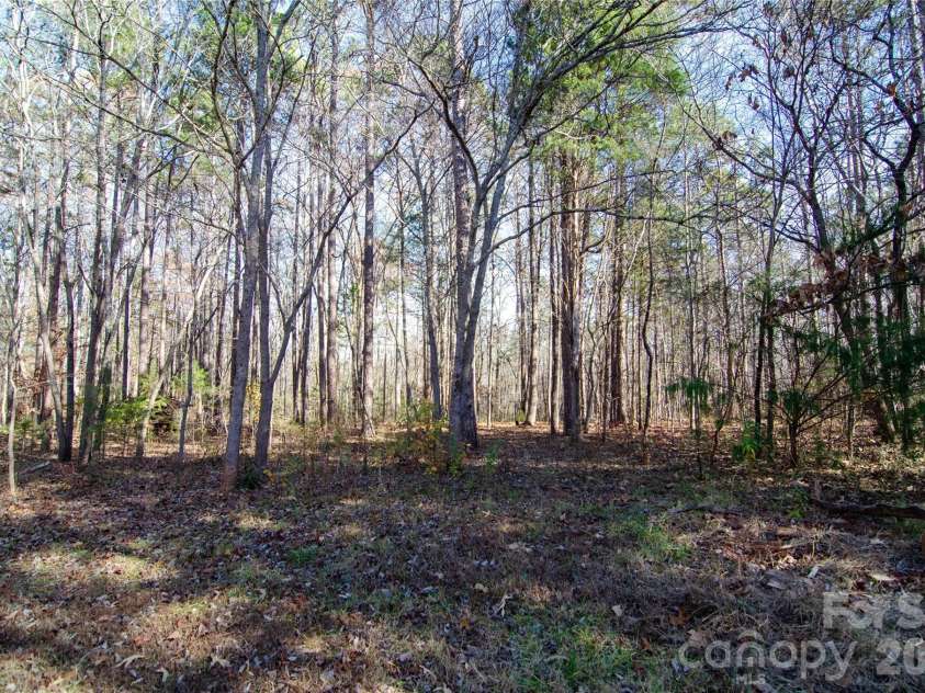 1415 Smith Woods Lane, Hickory Grove, SC 29717.  MLS# CAR4363541, YatesRealty ID 14318. 