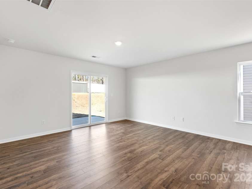 48 Lillian Lane, Hendersonville, NC 28792.  MLS# CAR4261336, YatesRealty ID 14319. Photos are representative