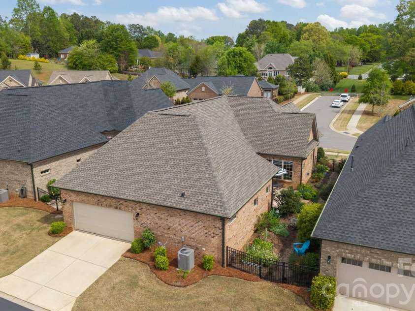 5235 Courtyard Lane, Belmont, NC 28012.  MLS# CAR4360163, YatesRealty ID 14319. 