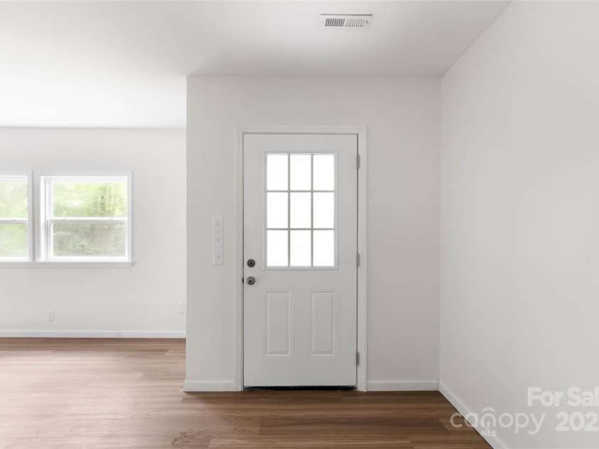 2694 Lakeshore Drive, Landrum, SC 29356.  MLS# CAR4237390, YatesRealty ID 14322. 