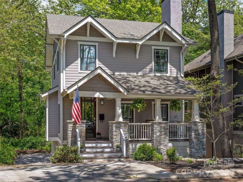 19 Birch Street, Asheville, NC 28801.  MLS# CAR4257584, YatesRealty ID 14323. 