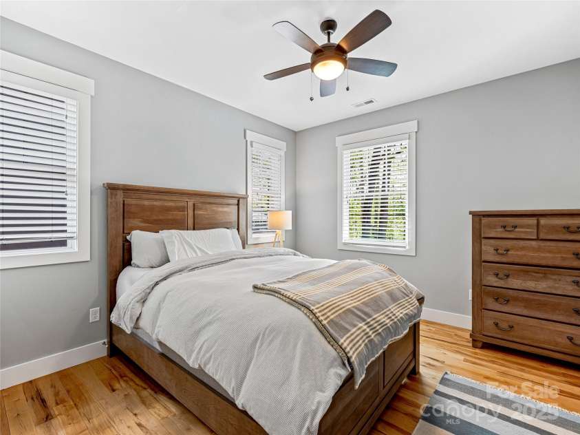 19 Birch Street, Asheville, NC 28801.  MLS# CAR4257584, YatesRealty ID 14323. 