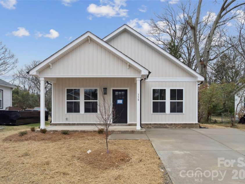 338 Walnut Street, Rock Hill, SC 28027.  MLS# CAR4349541, YatesRealty ID 14325. 