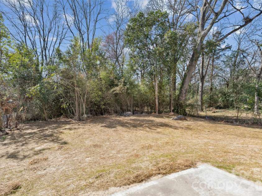 338 Walnut Street, Rock Hill, SC 28027.  MLS# CAR4349541, YatesRealty ID 14325. 