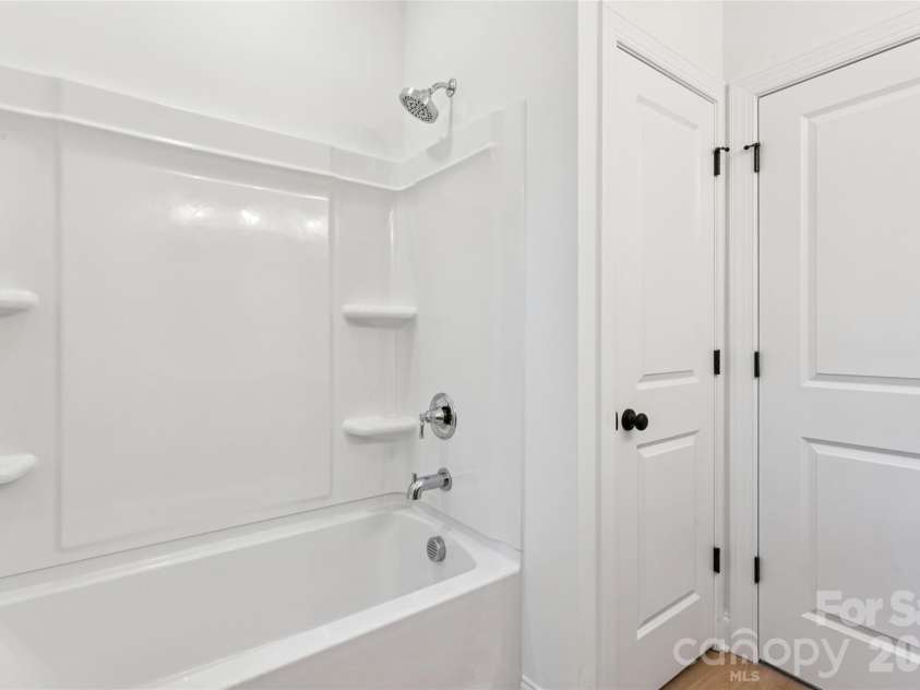 338 Walnut Street, Rock Hill, SC 28027.  MLS# CAR4349541, YatesRealty ID 14325. 