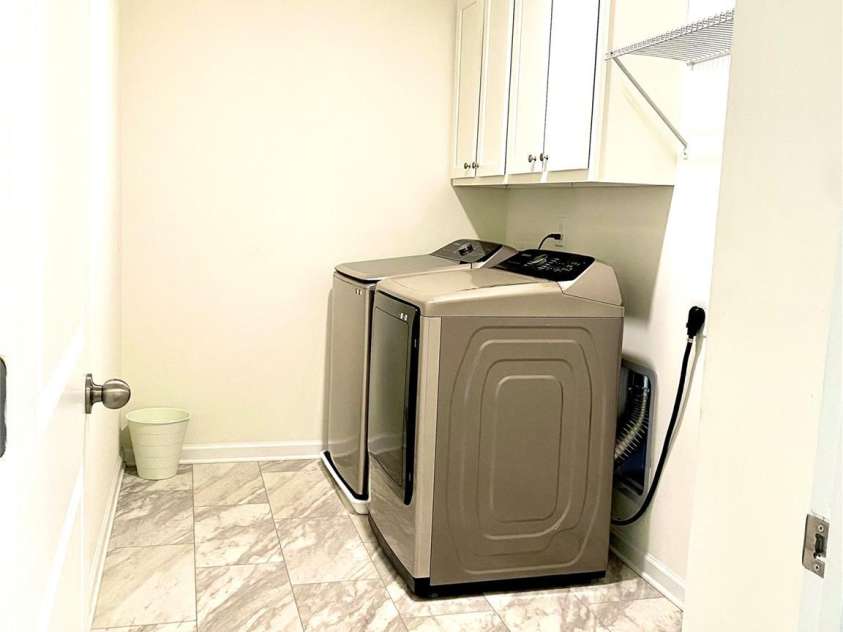 7024 Wheyfield Drive, Charlotte, NC 28215.  MLS# CAR4261523, YatesRealty ID 14325. Laundry room
