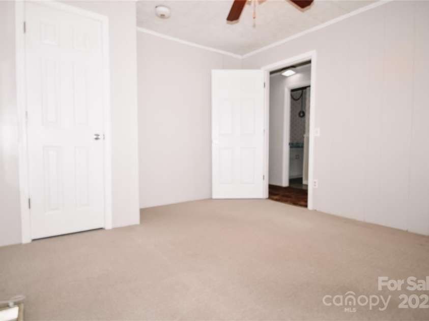 5199 Bethune Road, Kershaw, SC 29067.  MLS# CAR4260004, YatesRealty ID 14327. 