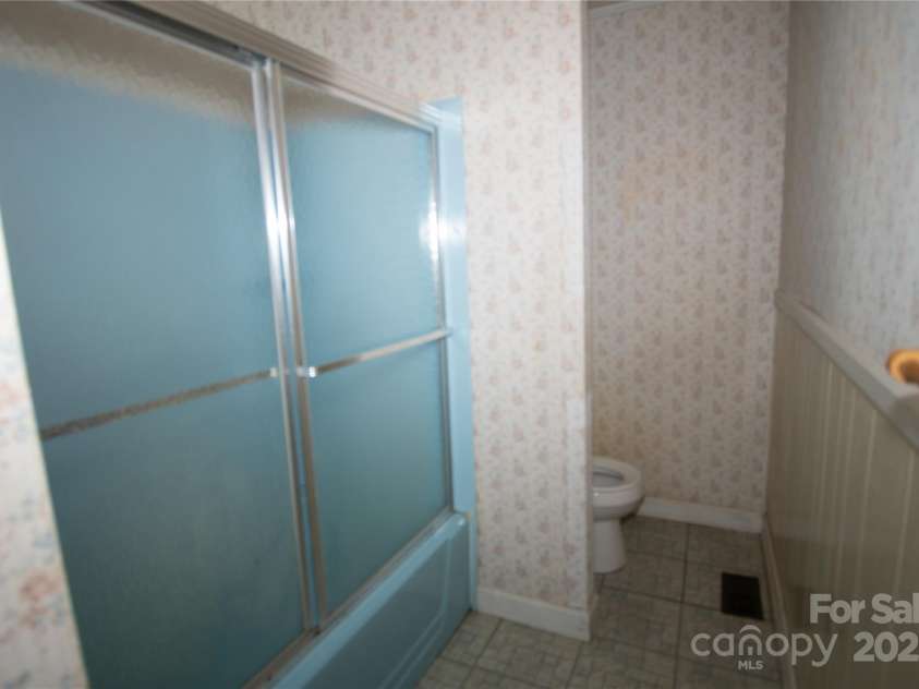 5199 Bethune Road, Kershaw, SC 29067.  MLS# CAR4260004, YatesRealty ID 14327. 