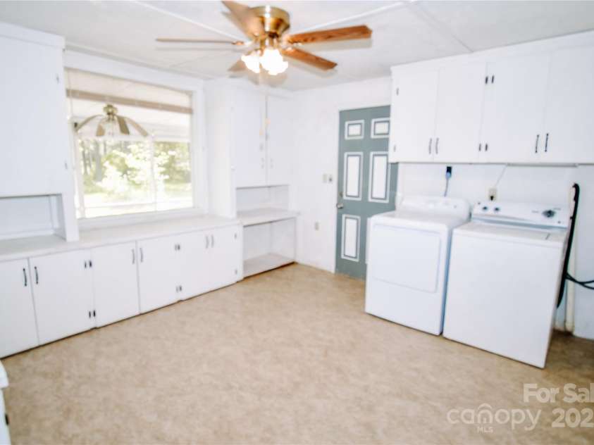 5199 Bethune Road, Kershaw, SC 29067.  MLS# CAR4260004, YatesRealty ID 14327. 