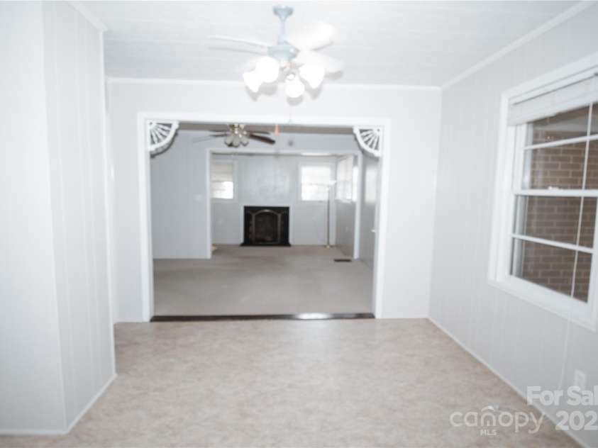 5199 Bethune Road, Kershaw, SC 29067.  MLS# CAR4260004, YatesRealty ID 14327. 